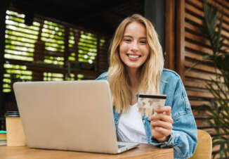 Research: Choosing good student credit cards to establish a good start - Credit-Land.com