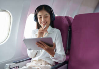 News: American Airlines To Enhance Inflight Wi-Fi Experience - Credit-Land.com