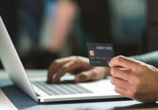 Research: 4 credit card habits that lead to bad credit history - Credit-Land.com