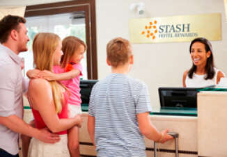 News: New Partnership for Synchrony Financial and Stash Hotel Rewards - Credit-Land.com