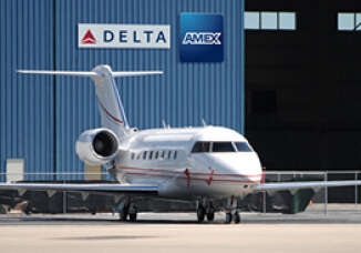 News: Amex and Delta Private Jets Partner Up - Credit-Land.com