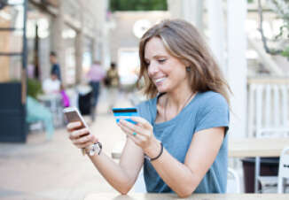 News: Mobile Shopping Hot With Consumers - Credit-Land.com