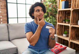 News: Carry a Credit Card Balance or Pay in Full - Credit-Land.com