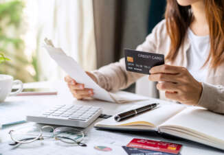 Research: How to do business with credit card - Credit-Land.com