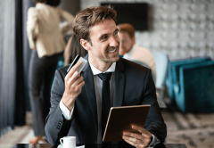 Best Credit Cards to Access Admirals Club Lounges